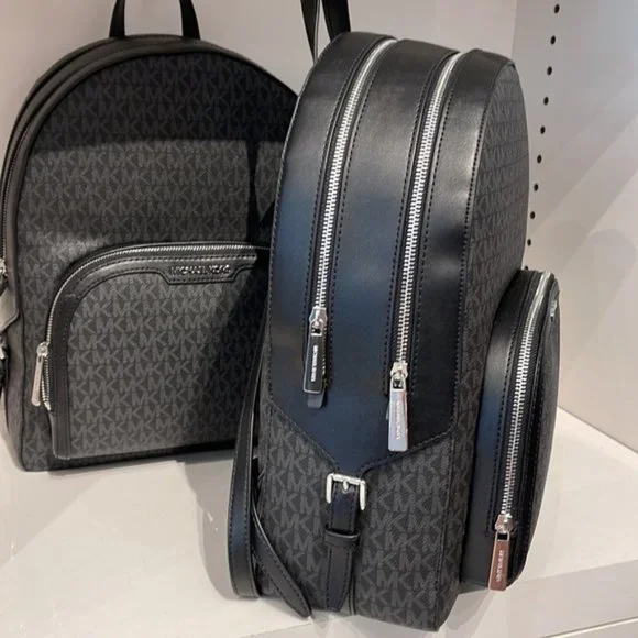 Michael Kors Jaycee Large Zip Pocket Backpack Black - Picture 15 of 16